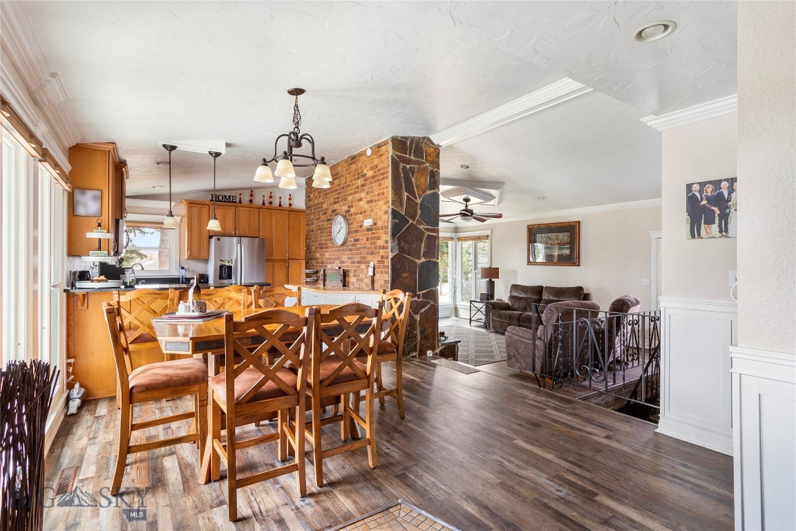 Butte, Montana 59701, United States, 6 Bedrooms Bedrooms, ,3 BathroomsBathrooms,Residential,Contingent,112511