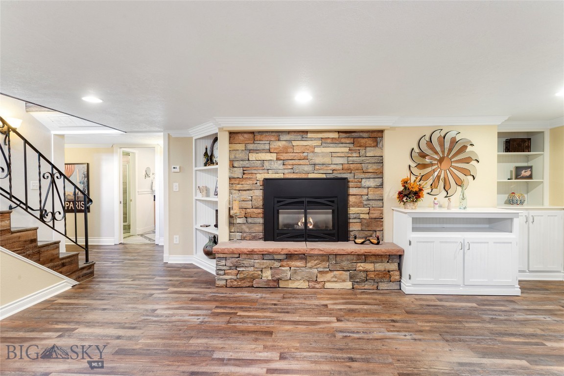 Butte, Montana 59701, United States, 6 Bedrooms Bedrooms, ,3 BathroomsBathrooms,Residential,Contingent,112511