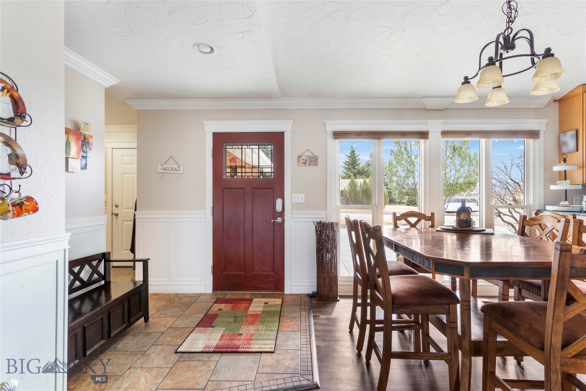 Butte, Montana 59701, United States, 6 Bedrooms Bedrooms, ,3 BathroomsBathrooms,Residential,Contingent,112511