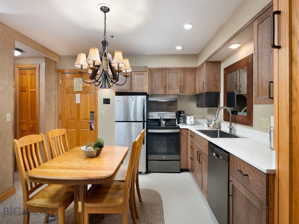 Shoshone Hotel Condos - Residential