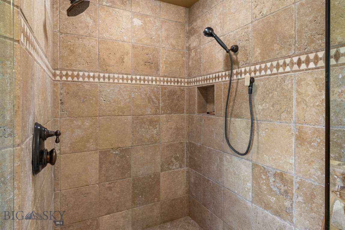 Bozeman, Montana 59715, United States, 4 Bedrooms Bedrooms, ,5 BathroomsBathrooms,Residential,Contingent,118276