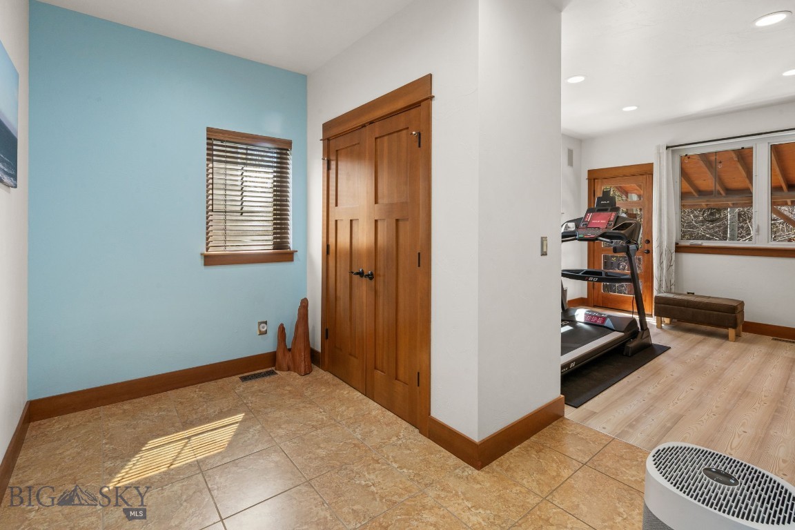 Bozeman, Montana 59715, United States, 4 Bedrooms Bedrooms, ,5 BathroomsBathrooms,Residential,Contingent,118276