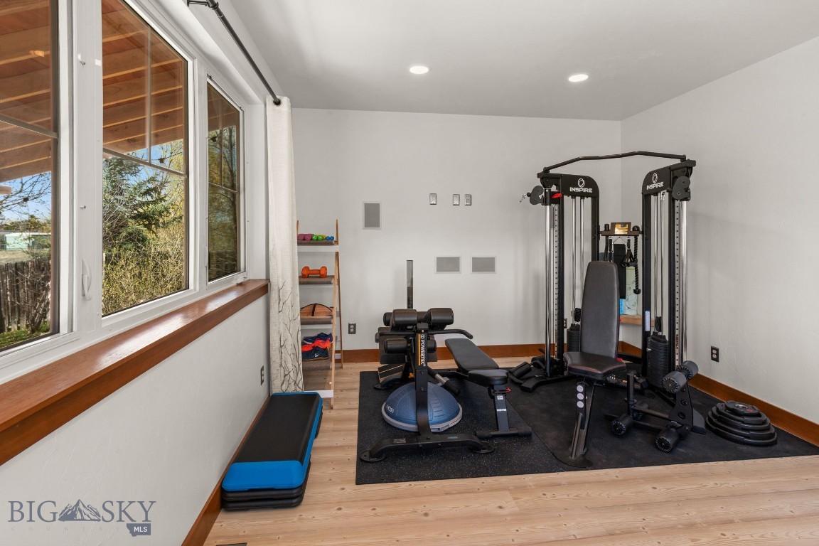 Bozeman, Montana 59715, United States, 4 Bedrooms Bedrooms, ,5 BathroomsBathrooms,Residential,Contingent,118276