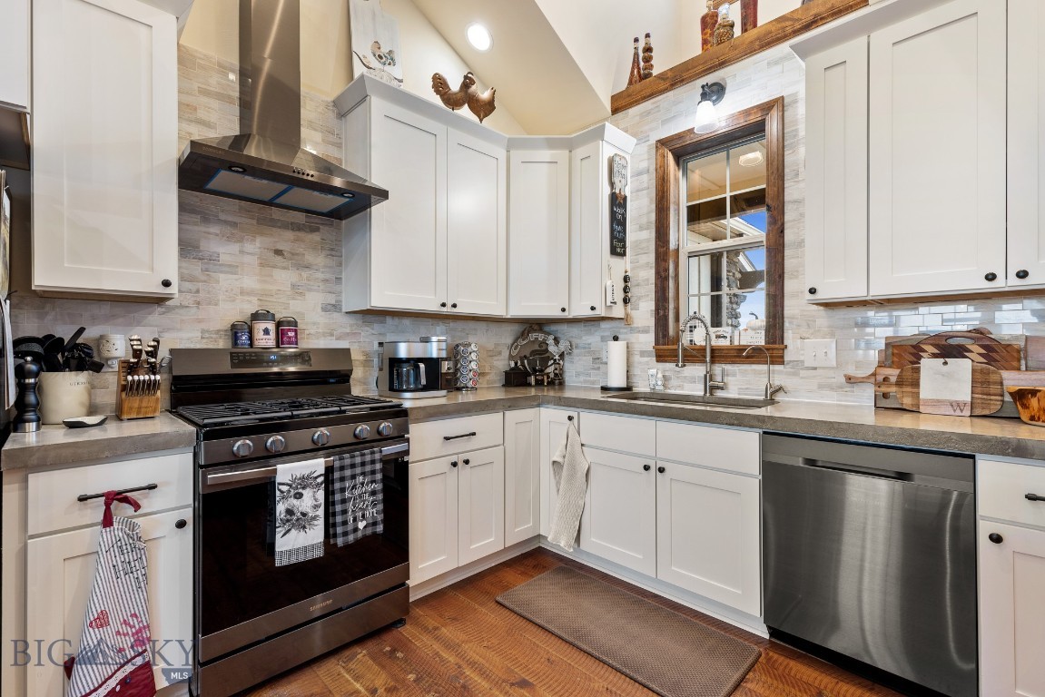 Rolling Glen Ranch - Residential