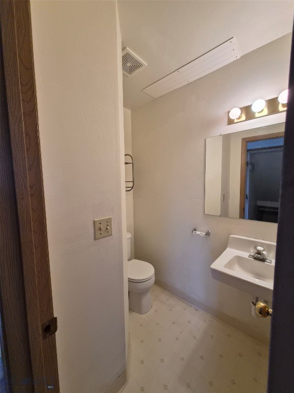 Hawks Ridge Condo - Residential