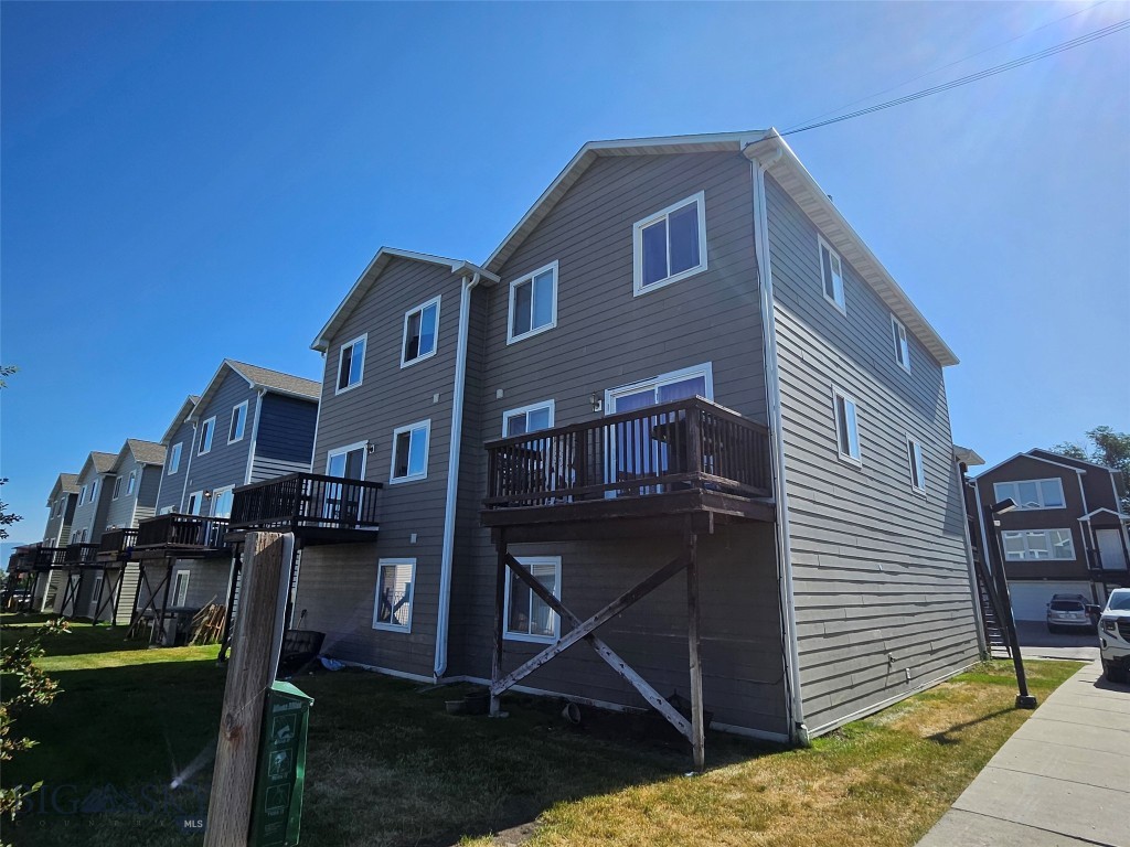 Hawks Ridge Condo - Residential