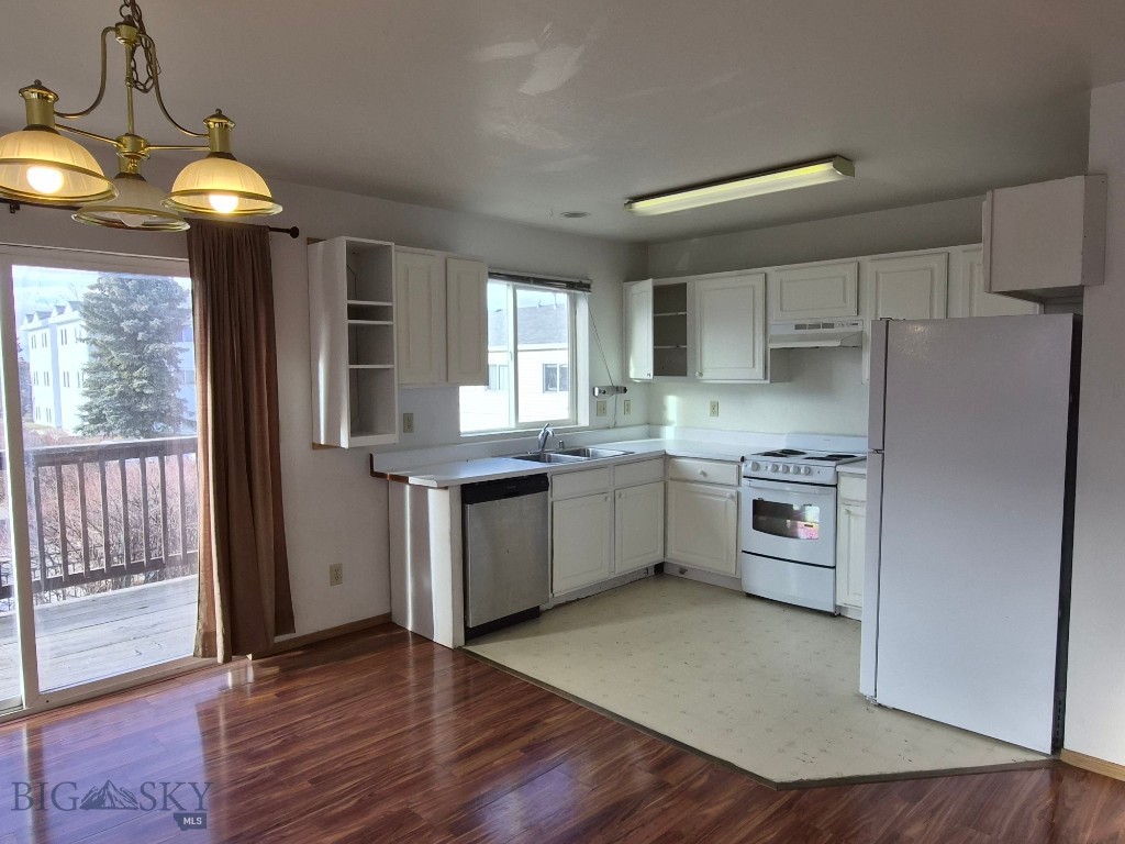 Hawks Ridge Condo - Residential