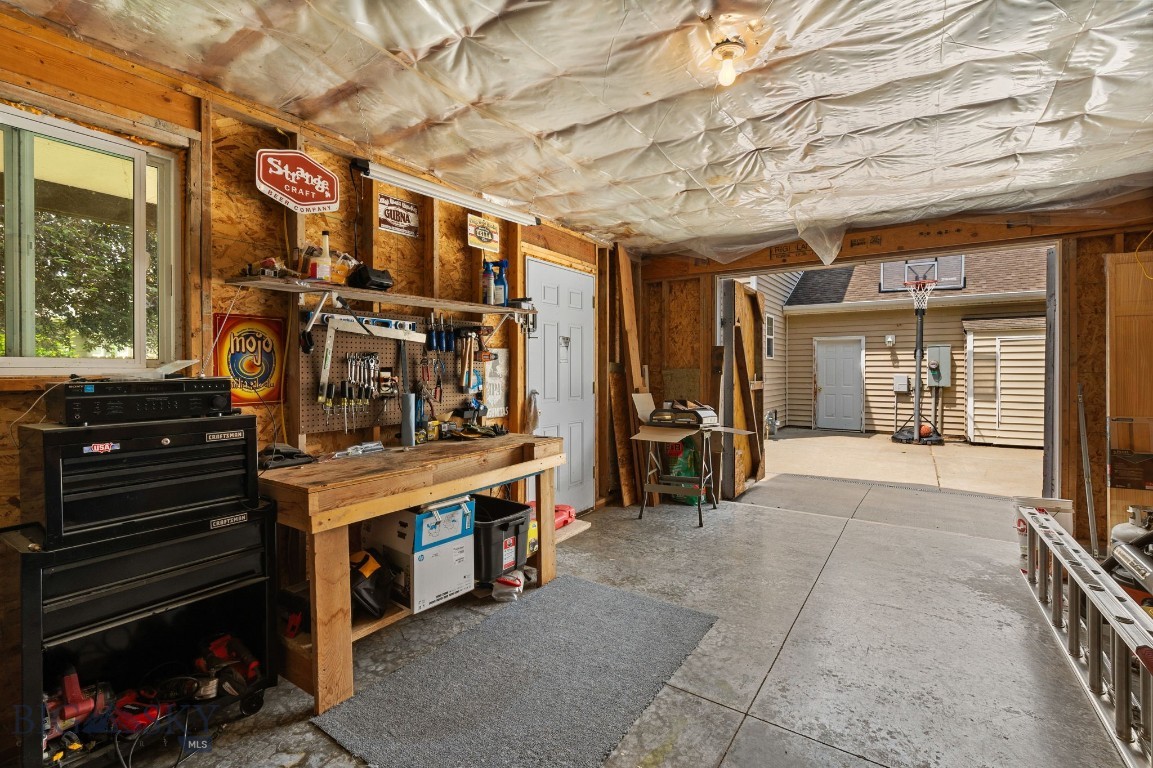 Meadowbrook Estates - Residential