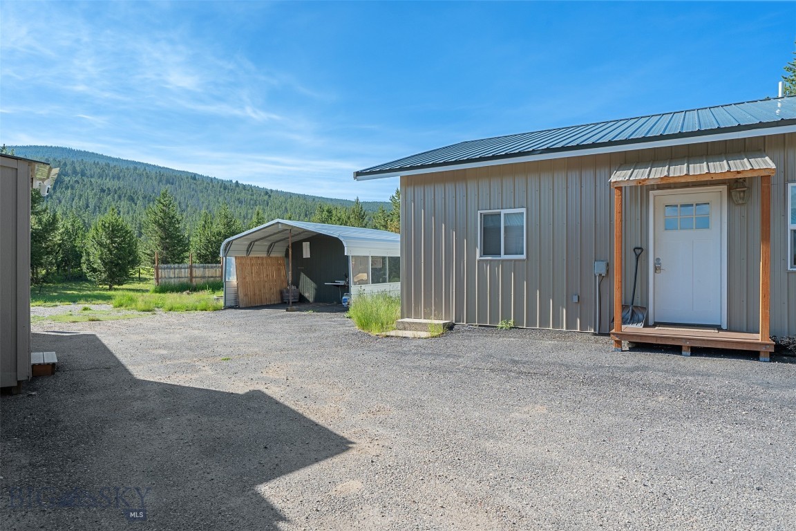 Lake View - Residential