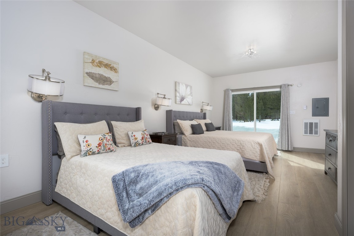 Lake View - Residential
