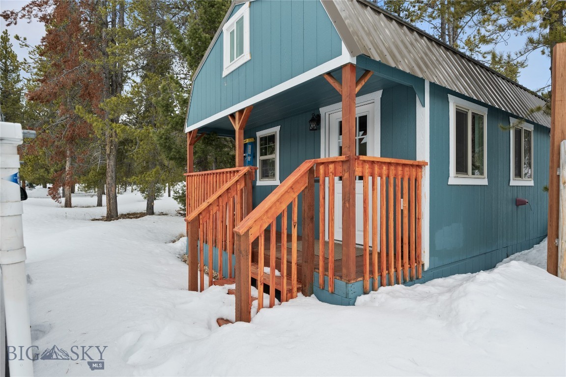 Lake View - Residential