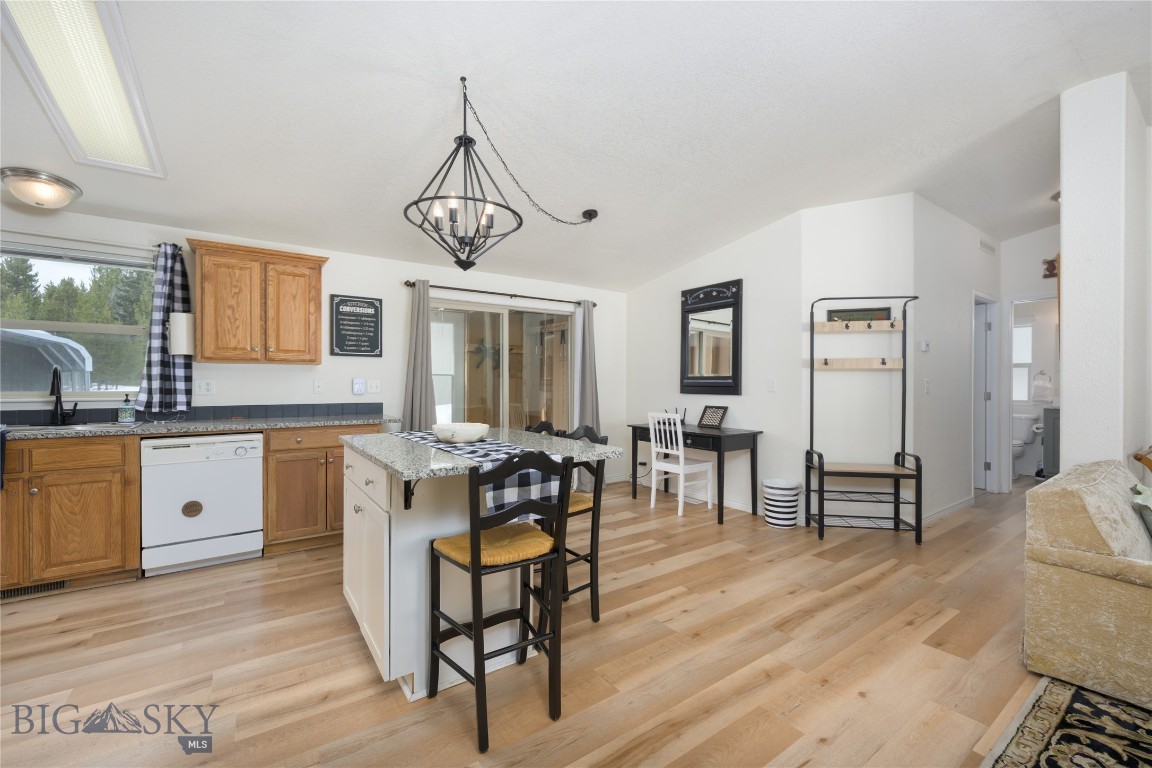 Lake View - Residential