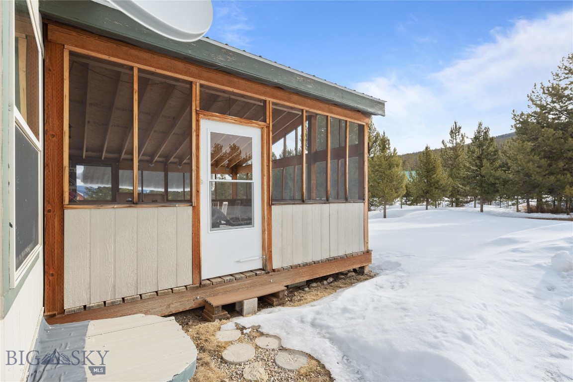 Lake View - Residential