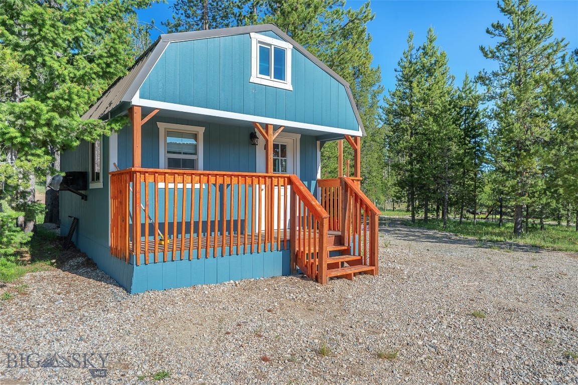 Lake View - Residential