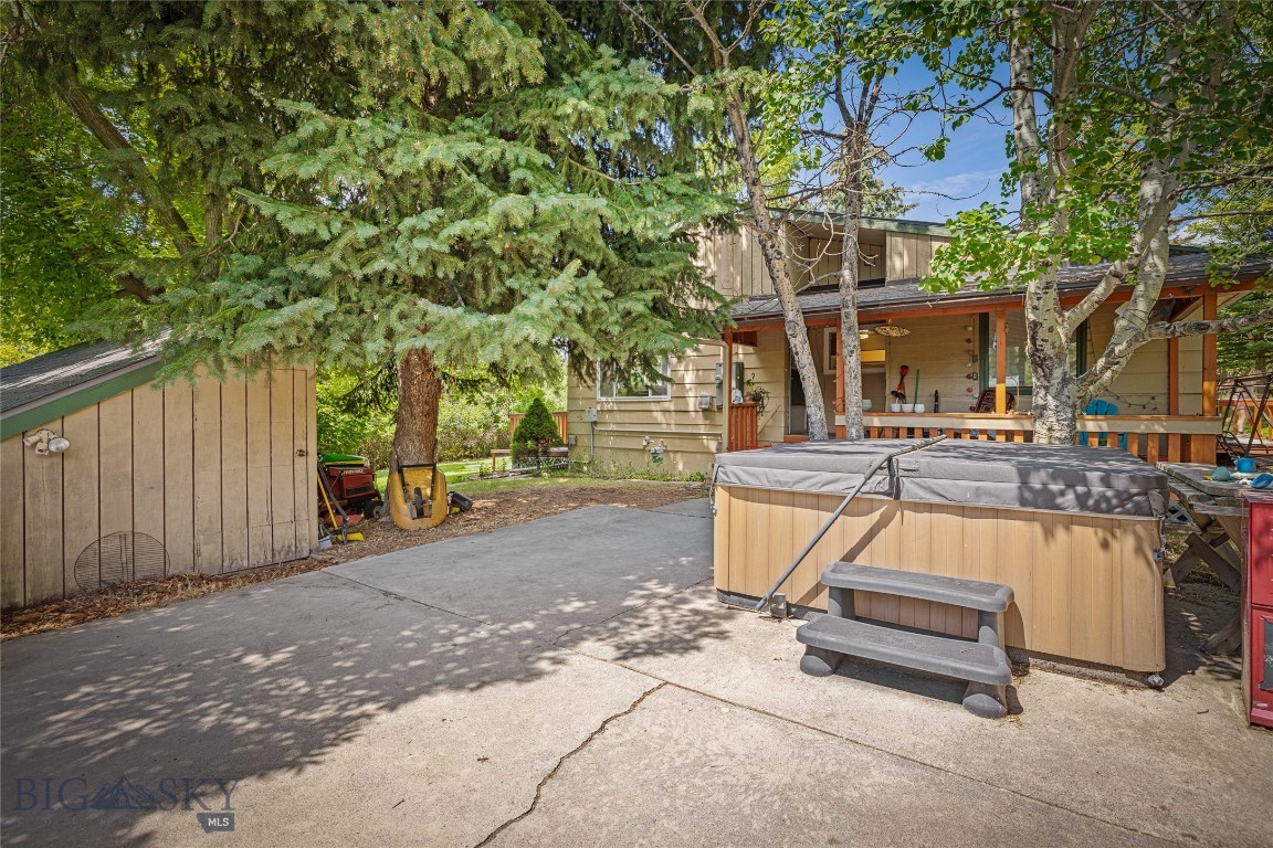 Longacres - Residential