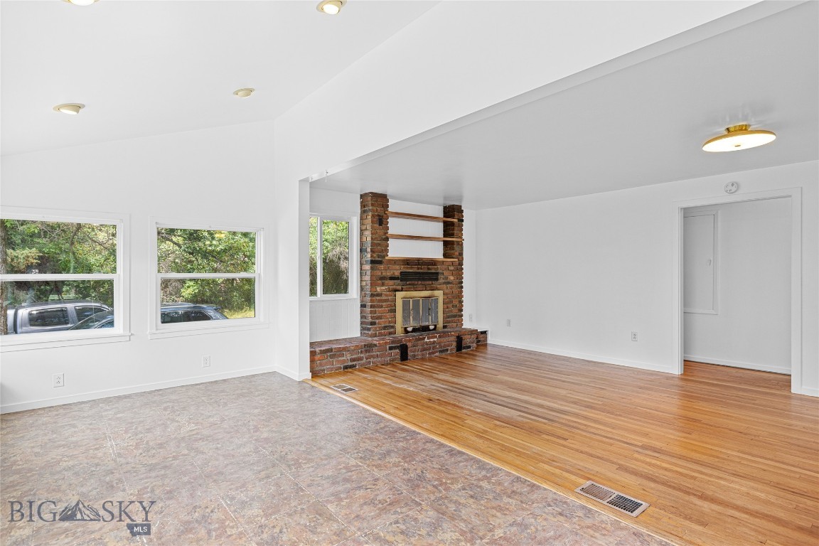 Longacres - Residential