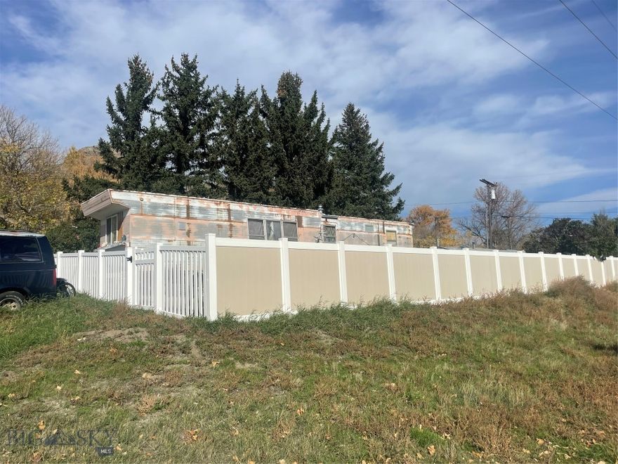 This 3871 +/- SF corner lot on Livingston’s north side is a clean slate, ideal to hold as an investment or built to suit your needs. Municipal water and sewer and natural gas are already in place. Great mountain views looking across the city are an added benefit. The bordering property with an existing residence is also available. Refer to MLS #408513 (current mobile home will be removed) The property is undergoing lot line adjustments that have not been finalized. The sale will be contingent upon the final approval of the lot line adjustments and both adjoining properties must close simultaneously. Fences may not be on correct lines once completed.