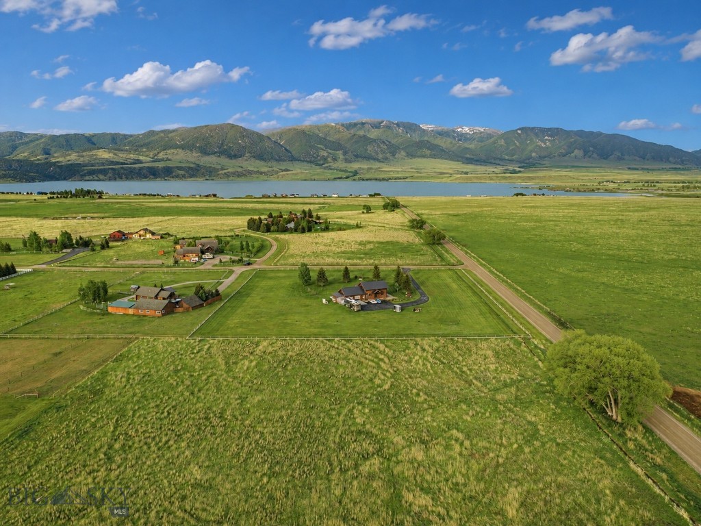 Troutdale - Residential