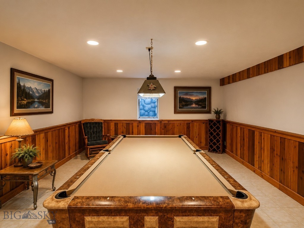 Troutdale - Residential