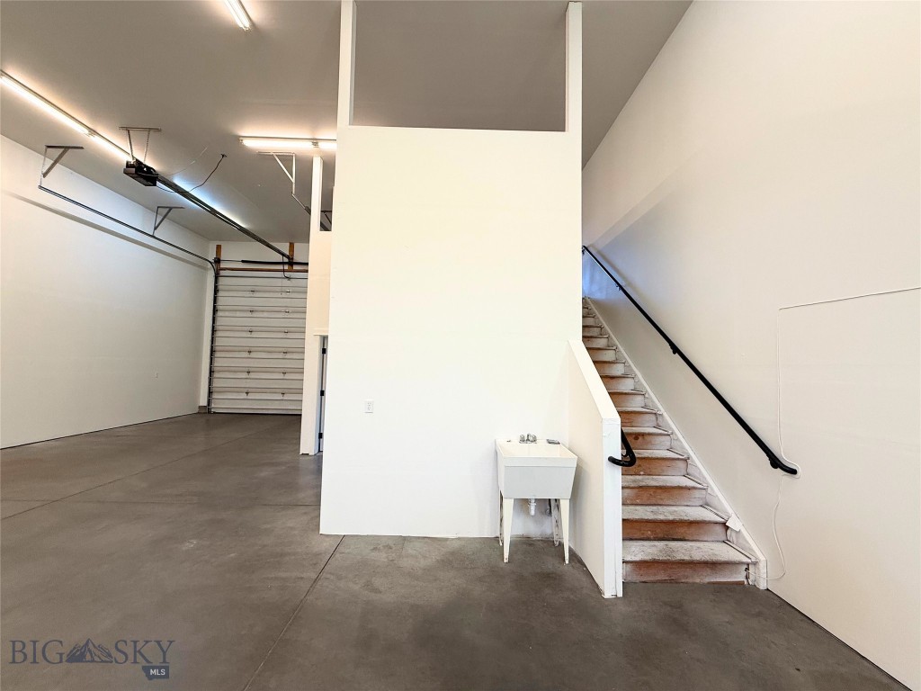 North Star - Commercial Lease