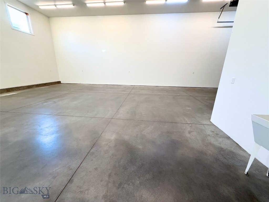 North Star - Commercial Lease