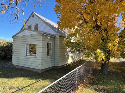 Photo of 401 E 7th Ave Ave, Big Timber, MT 59011 (MLS # 406823)