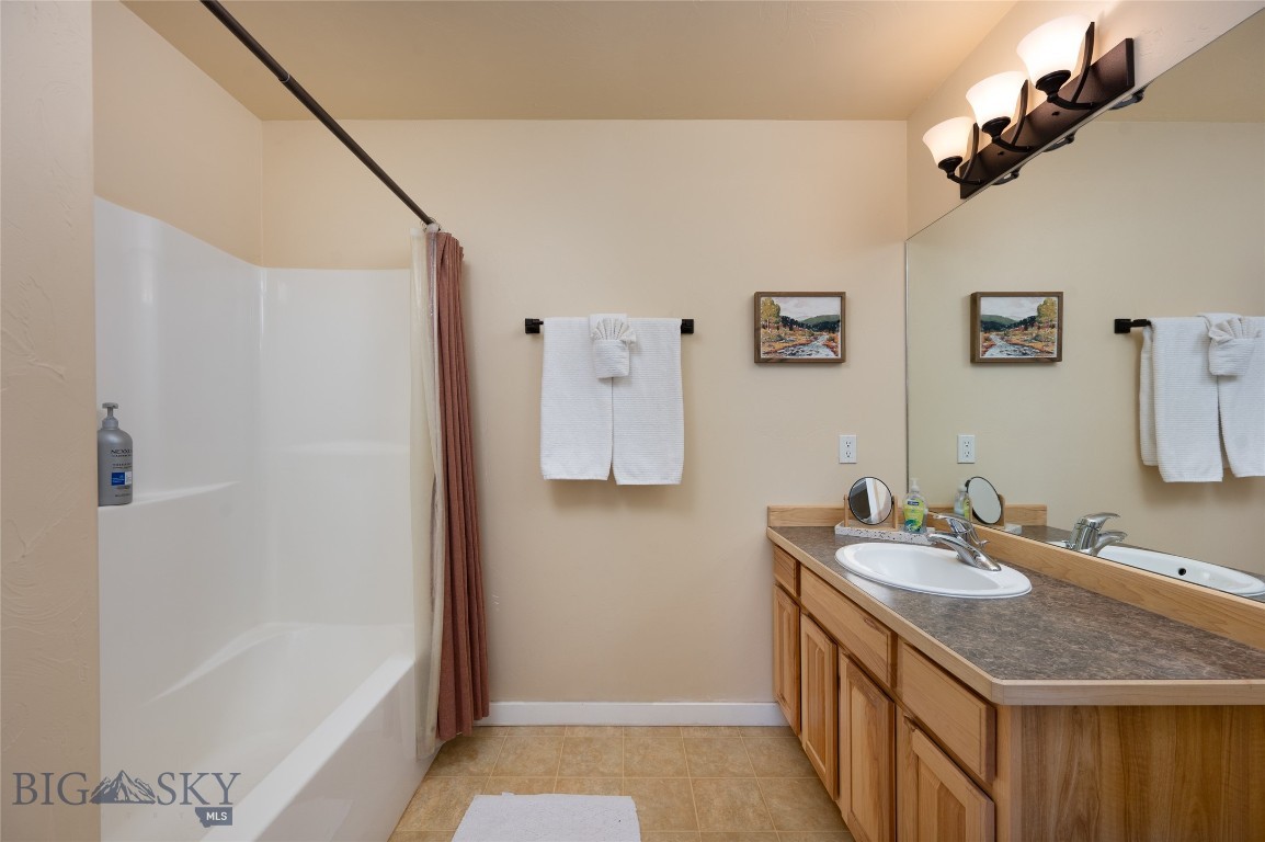 Falcon Hollow - Residential