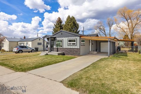 Photo of 2209 Ottawa St, Butte, MT 59701 (MLS # 410083)