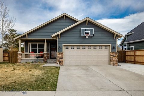 Photo of 712 Quasar Lane, Livingston, MT 59047 (MLS # 409665)