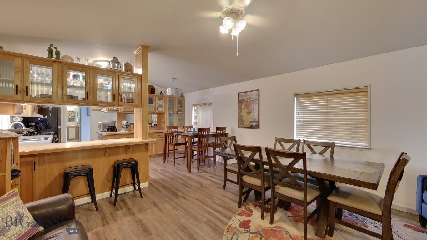Bigelow - Commercial Sale