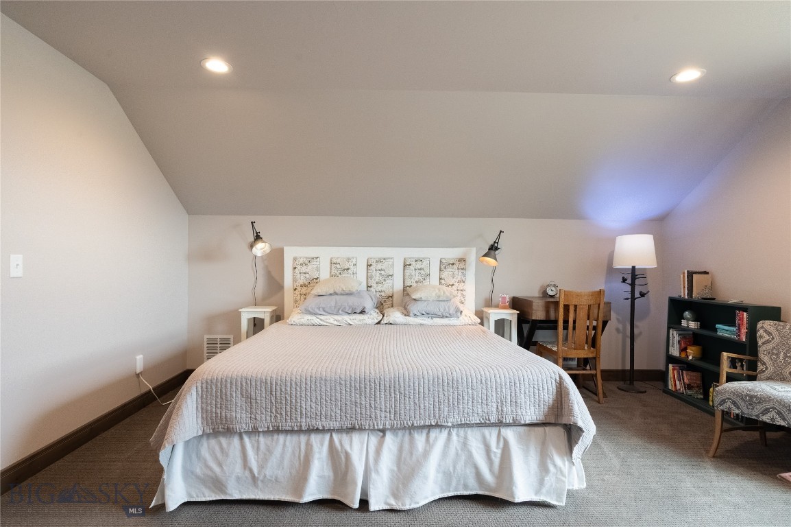 Pioneer Crossing - Residential