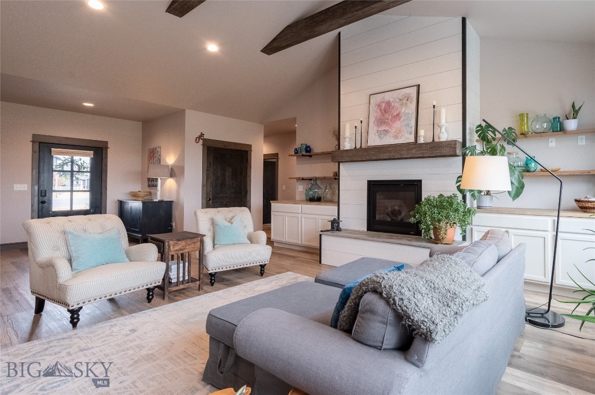 Pioneer Crossing - Residential