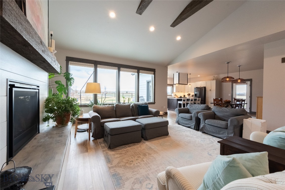 Pioneer Crossing - Residential