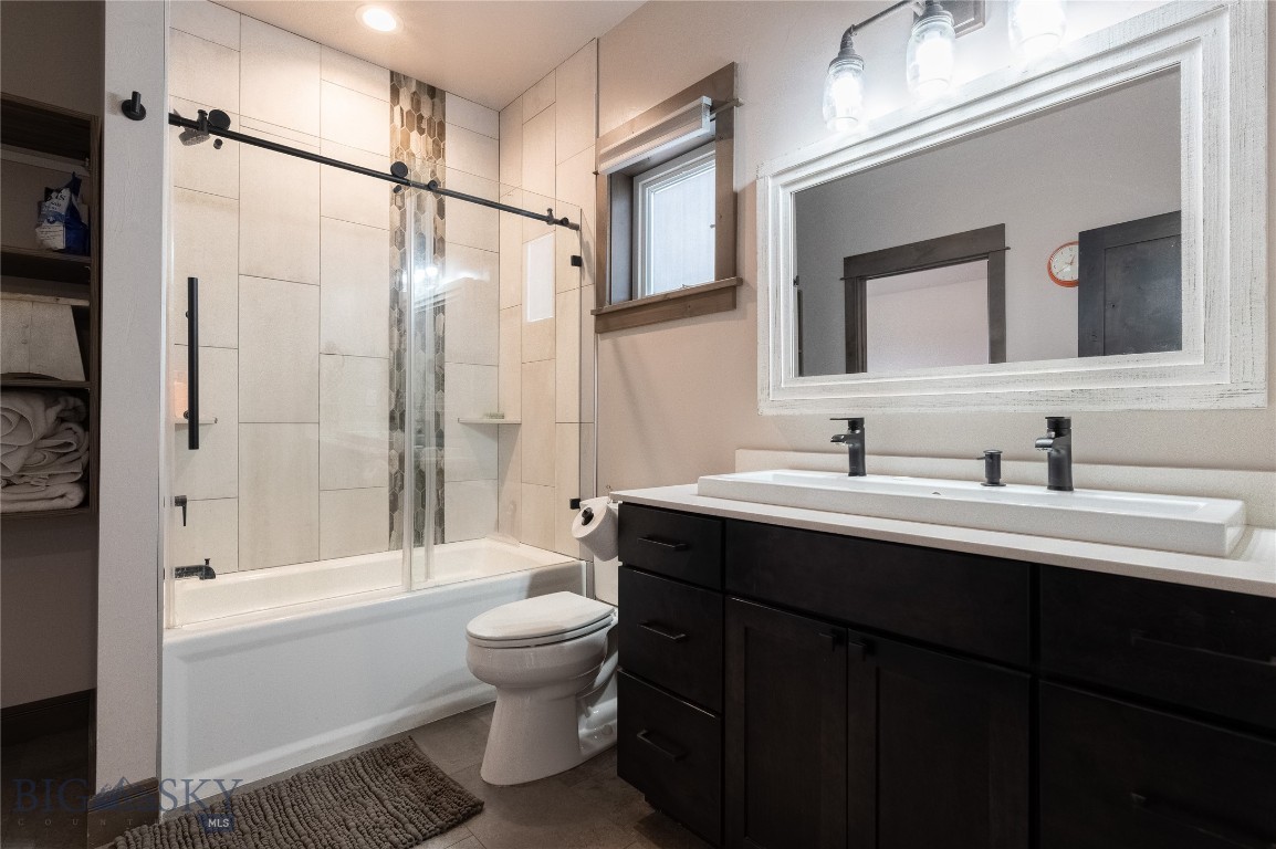 Pioneer Crossing - Residential