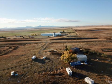 Photo of 33683 Us-87, Fort Benton, MT 59442 (MLS # 406674)