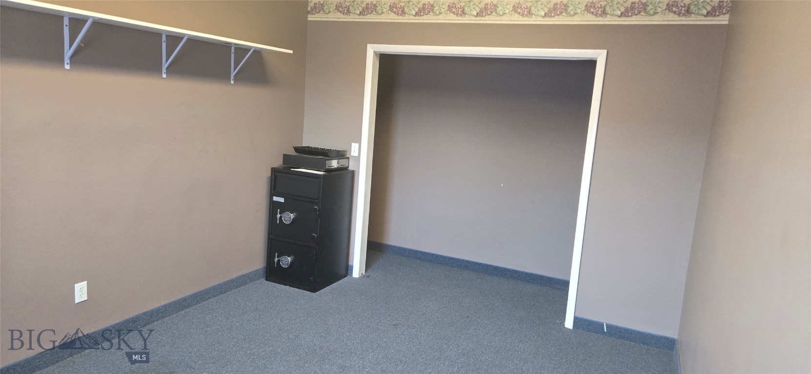 Kirk - Commercial Sale