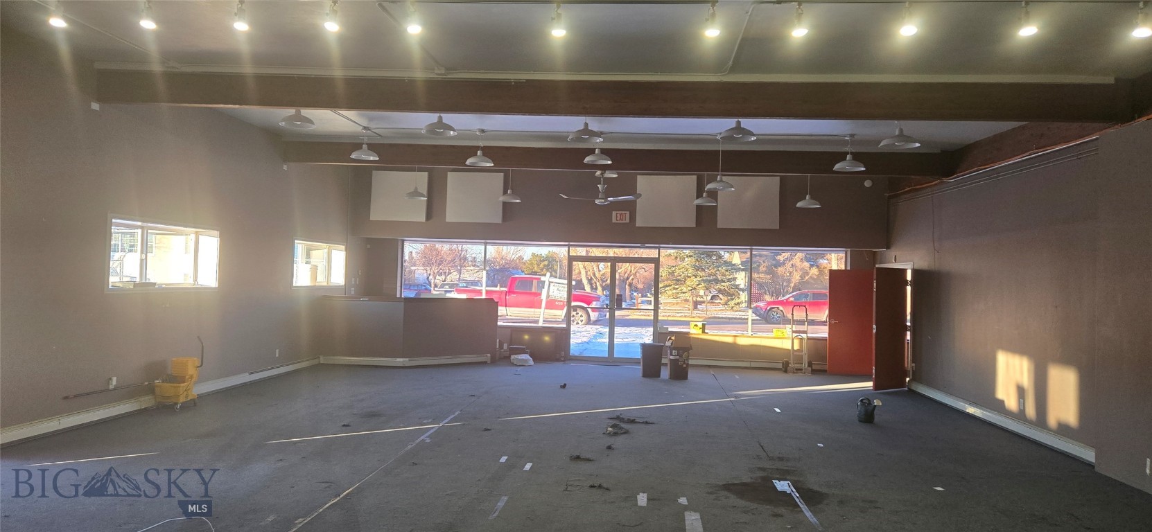 Kirk - Commercial Sale