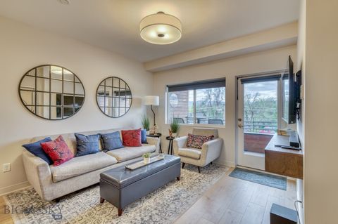 Photo of 718 W Babcock Street #411, Bozeman, MT 59715 (MLS # 402098)