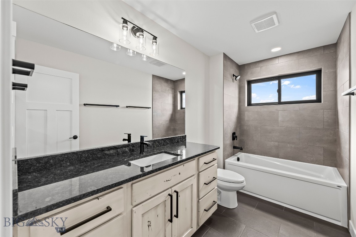 Blackwood Groves - Residential