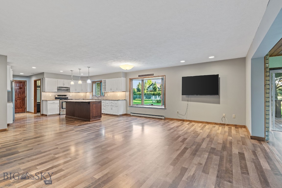 Middle Creek Meadows - Residential