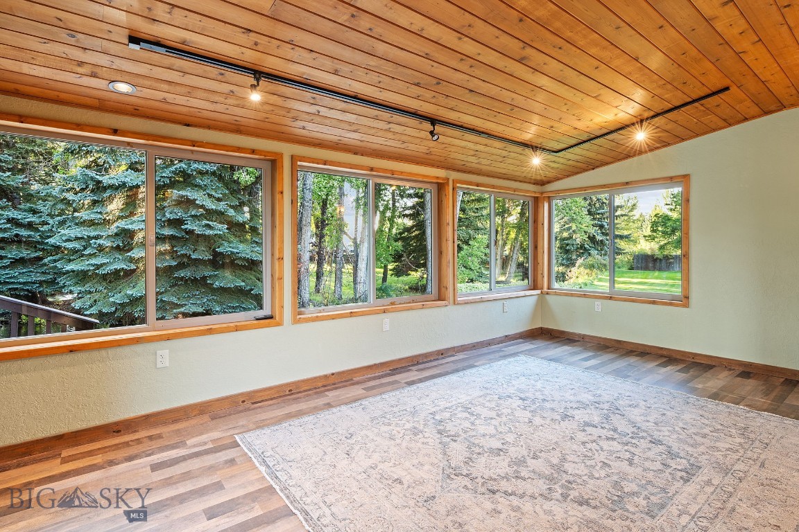 Middle Creek Meadows - Residential