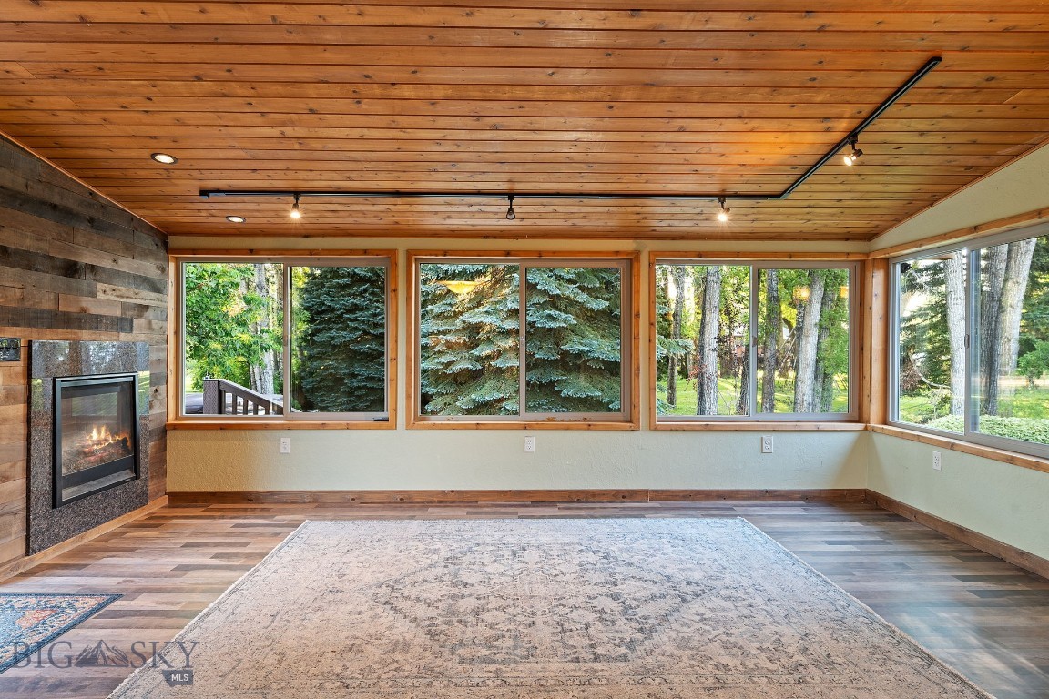 Middle Creek Meadows - Residential