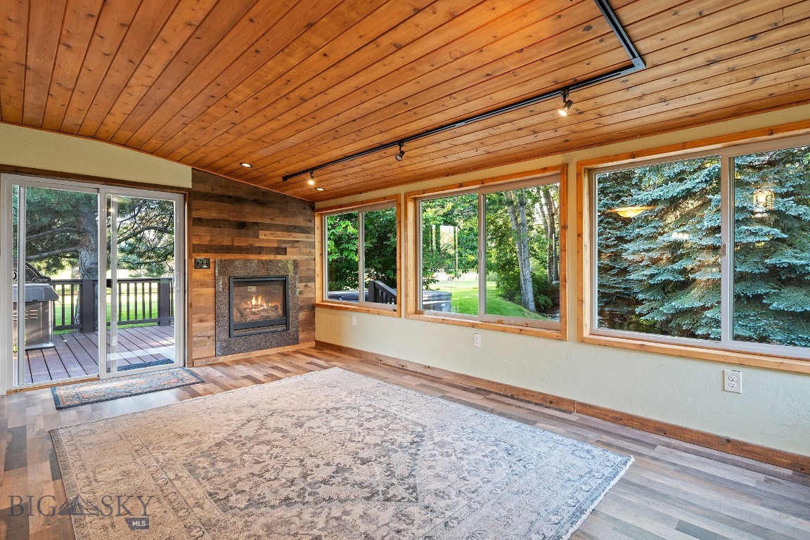 Middle Creek Meadows - Residential