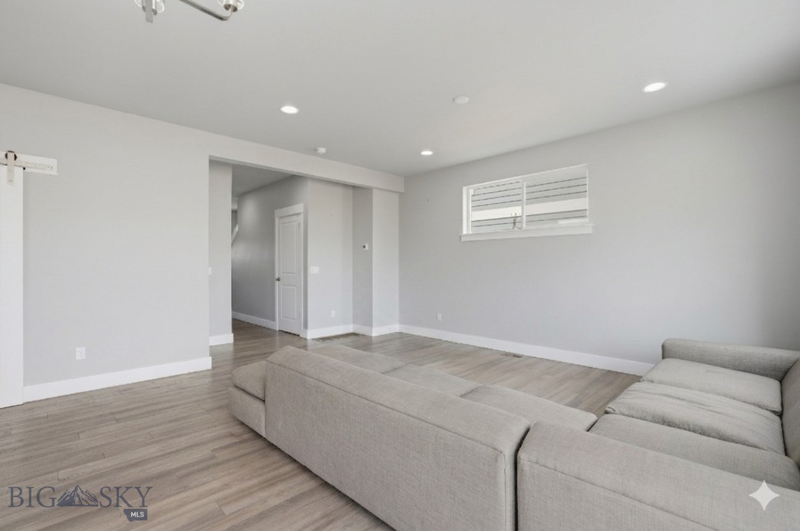 Cloverleaf Meadows - Residential
