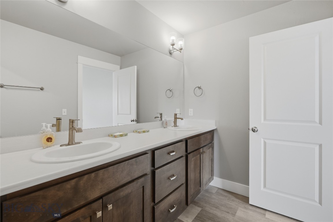 Cloverleaf Meadows - Residential