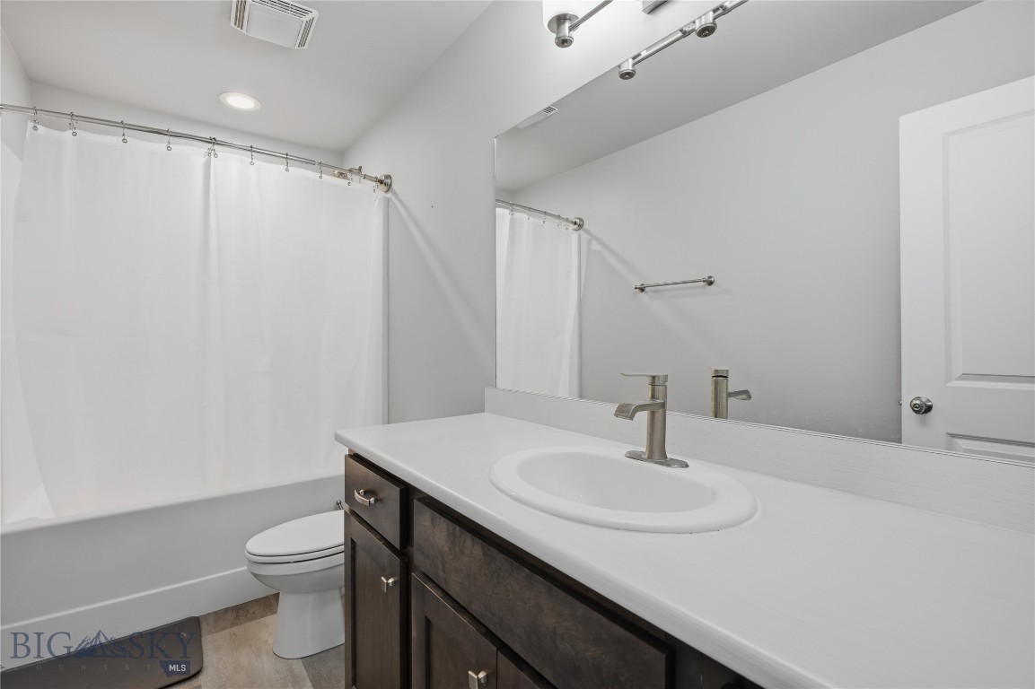 Cloverleaf Meadows - Residential