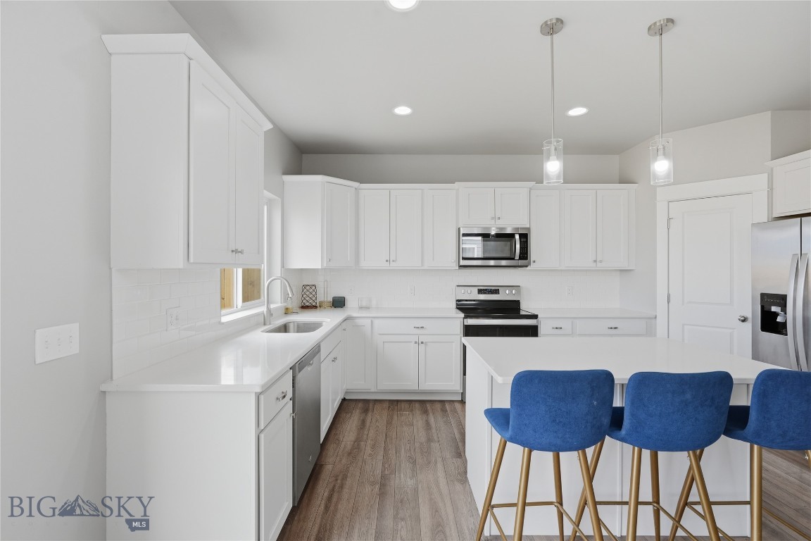 Cloverleaf Meadows - Residential