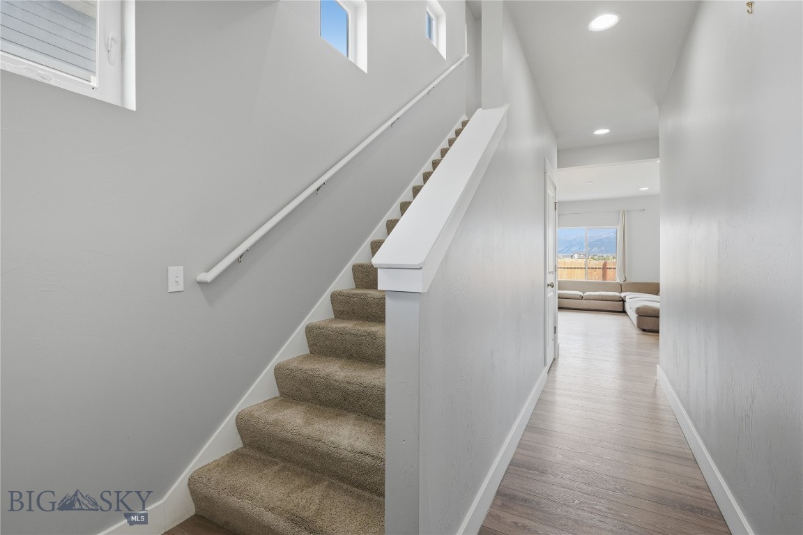 Cloverleaf Meadows - Residential