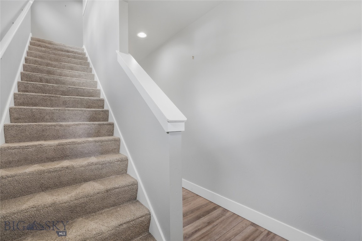 Cloverleaf Meadows - Residential