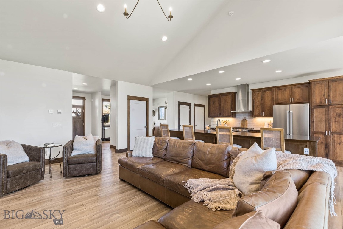 Pioneer Crossing - Residential